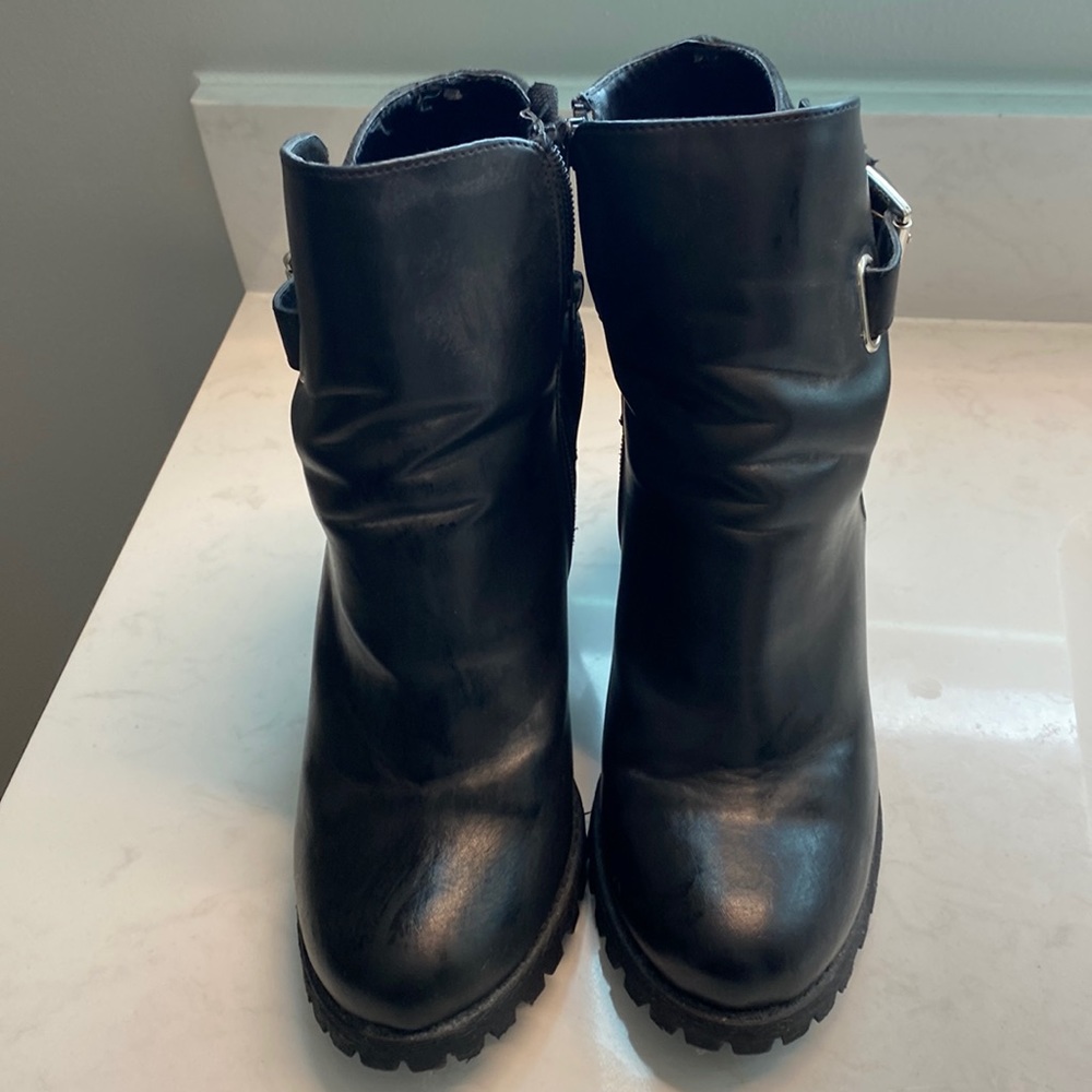 Black healed booties size 9